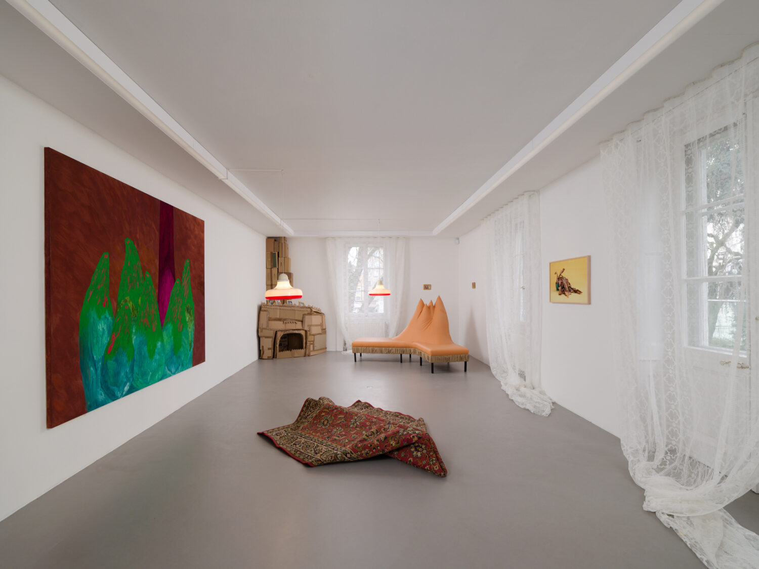 Do Not Step on the Grass - Villa du Parc